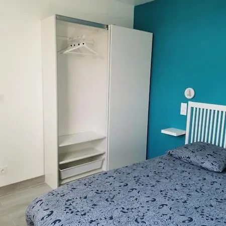 Appart Tout Confort Tres Proche Rer A Torcy  Exterior foto